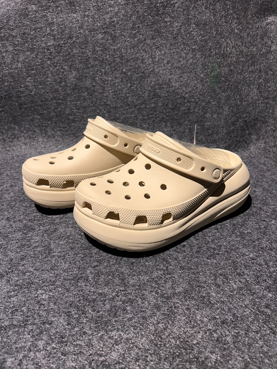 Crush (Beige)