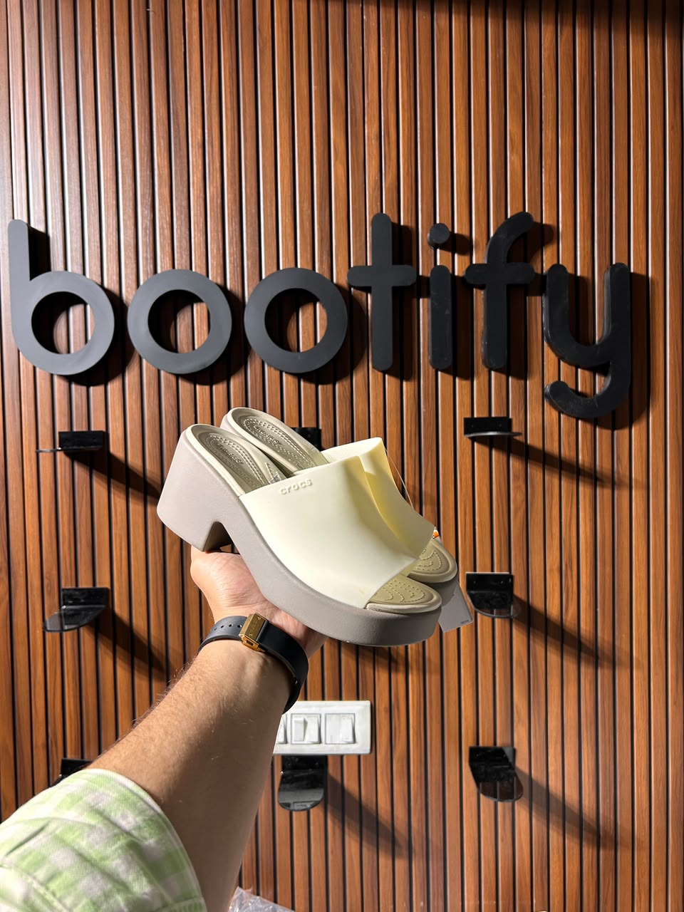 Brooklyn Heels (Beige/Brown)