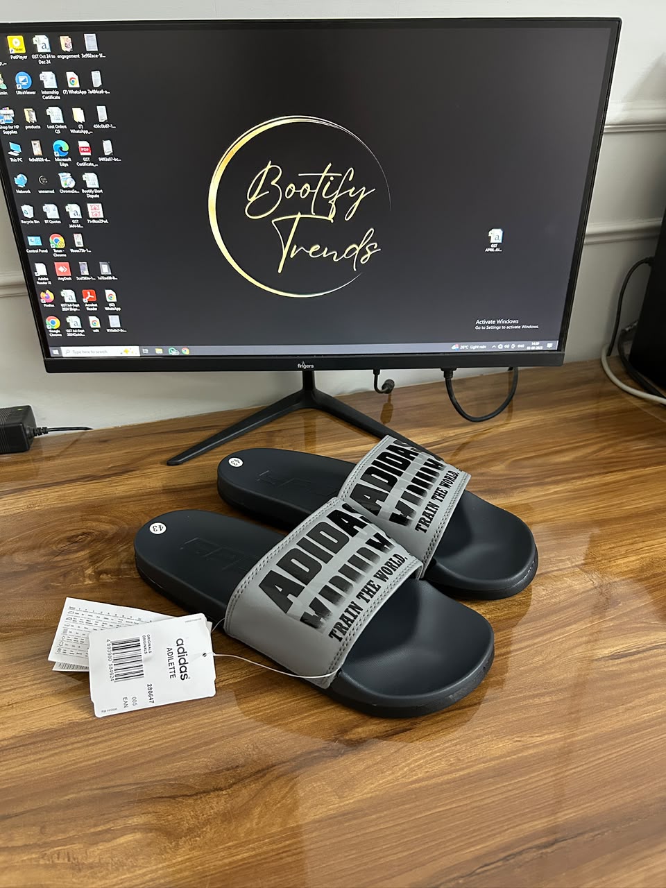 Nike Adilette Slides (Grey)